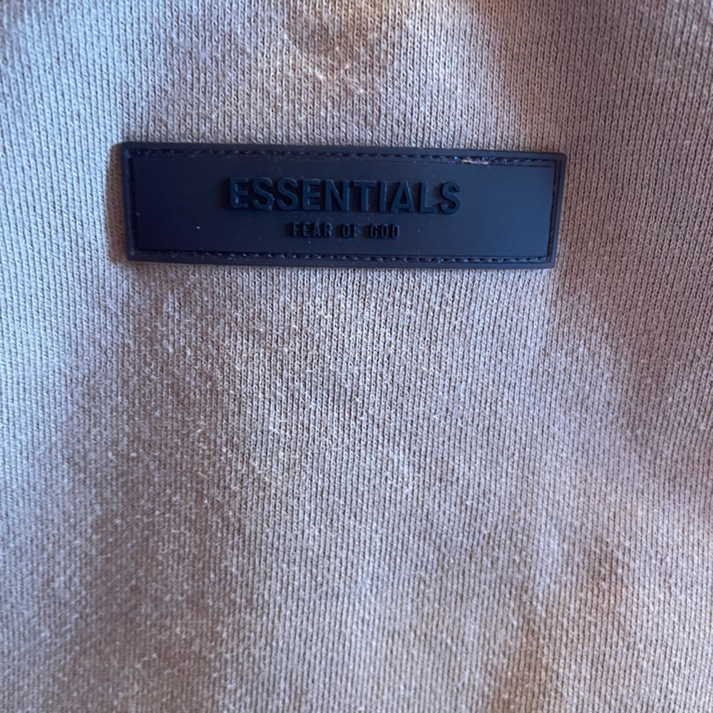 Essentials Sweatshirt - Picture 5 of 5